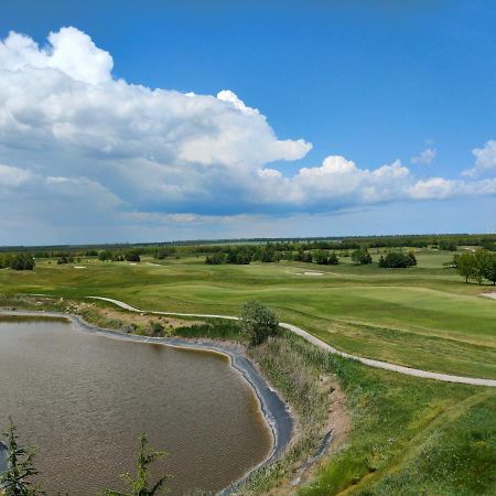 Lighthouse Golf Resort & Spa Apartments Baltsjik Eksteriør bilde